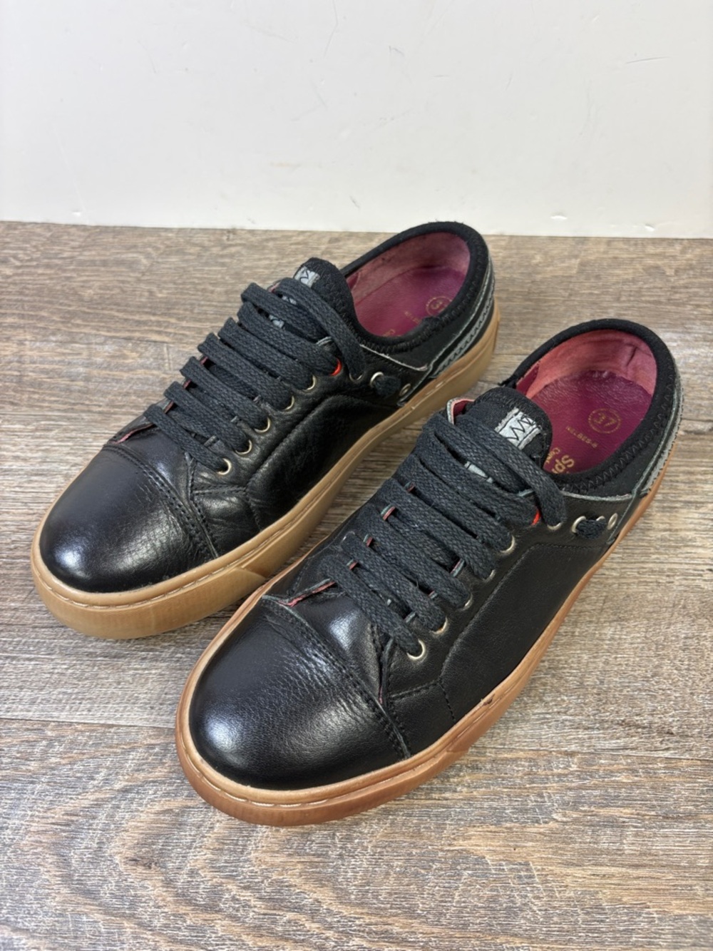 Spring Step Black Leather Sneakers Gum Sole Comfort Casual Shoes EU 37